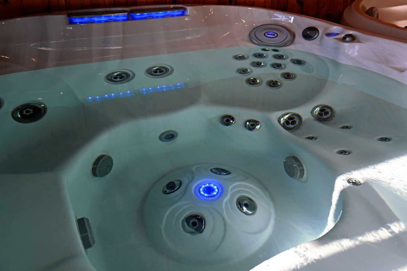 Спа бассейн Jacuzzi J-480