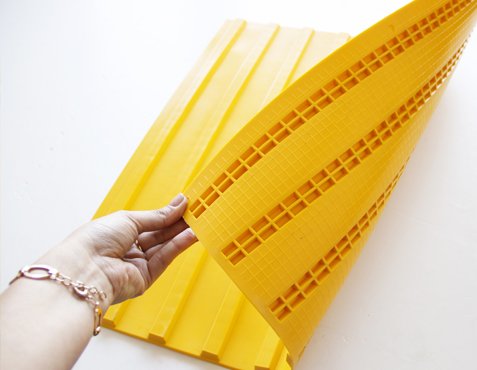 Преимущества ПВХ-плитки Тактильная