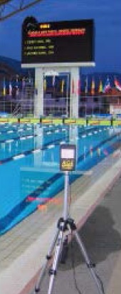 Вспышка для световой индикации старта FLASH.