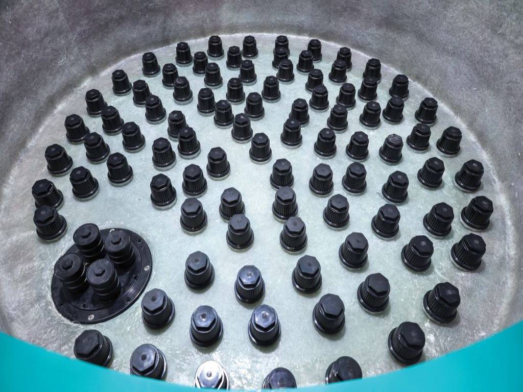 Фильтр FILTREX-NORM PLUS Ø 1000 мм с вых. 2 1/2" (дюзовое дно), 23,5-31,5 м3/ч 021413